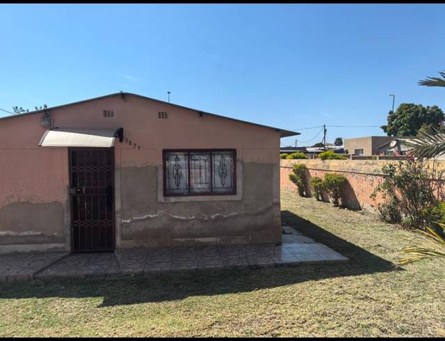 2 BEDROOM HOUSE FOR SALE IN SOSHANGUVE SOUTH